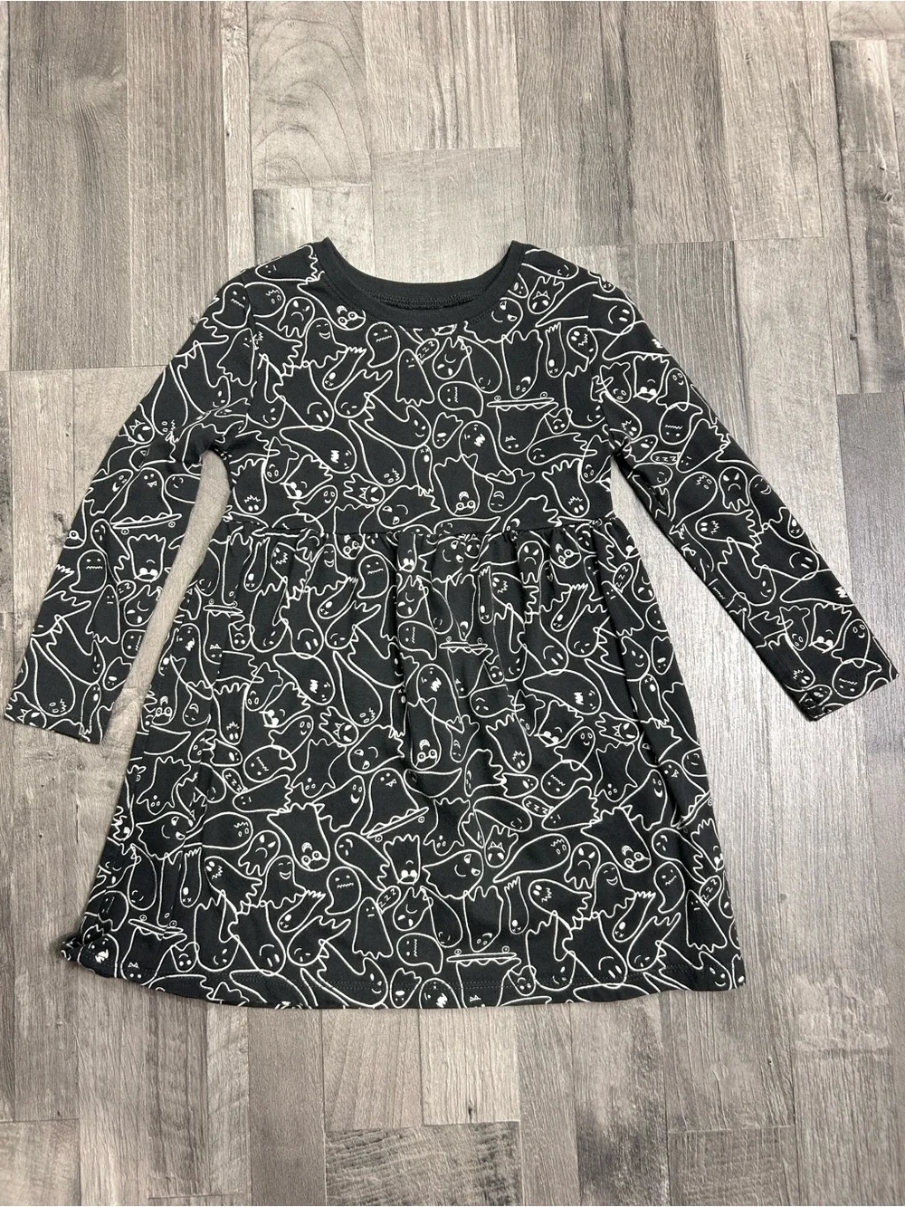 Old Navy Charcoal Ghost Long Sleeve Dress 3T